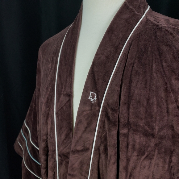 Christian Dior Men's Brown Fleece Robe with Belt One Size - Picture 3 of 4